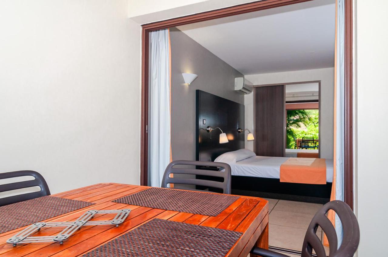 Tama Hotel Saint-Gilles Les Bains Exterior photo